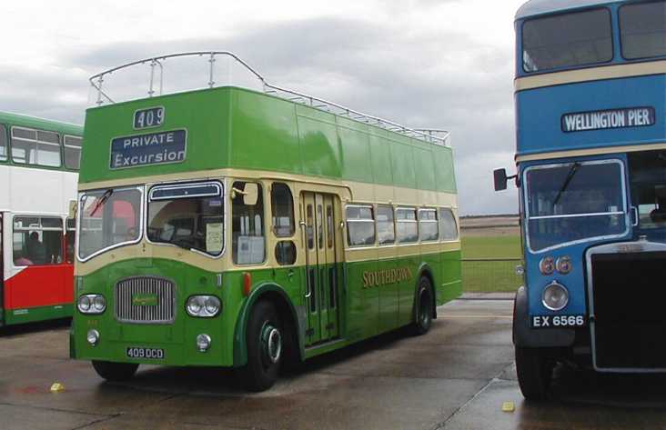 Southdown Queen Mary Leyland Titan PD3 Northern Counties 409