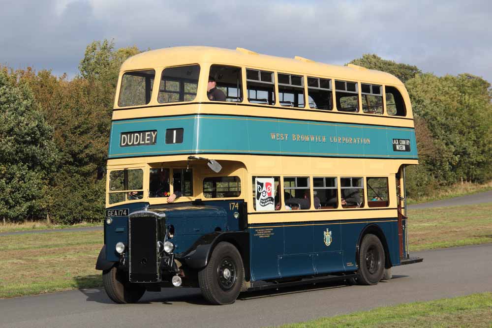 West Bromwich Daimler CVG6 Weymann 174