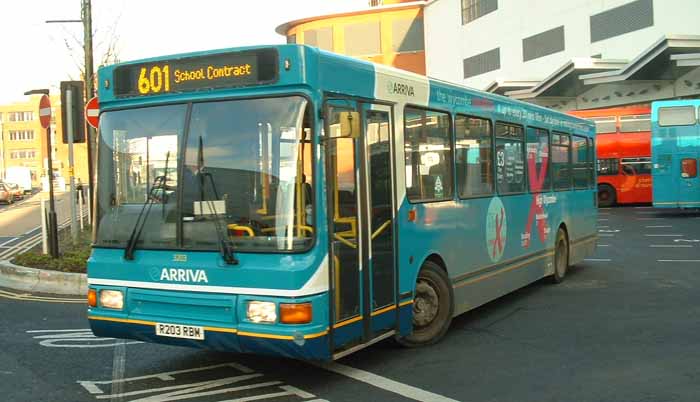 Arriva the Shires Scania L113CRL Plaxton Prestige 3203